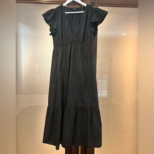Super cute Rails midi dress. Size Large.